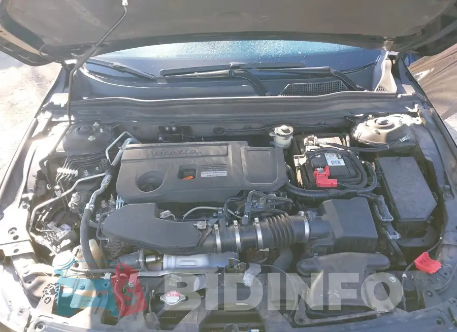 1HGCV2F54KA028945 Photo# 10