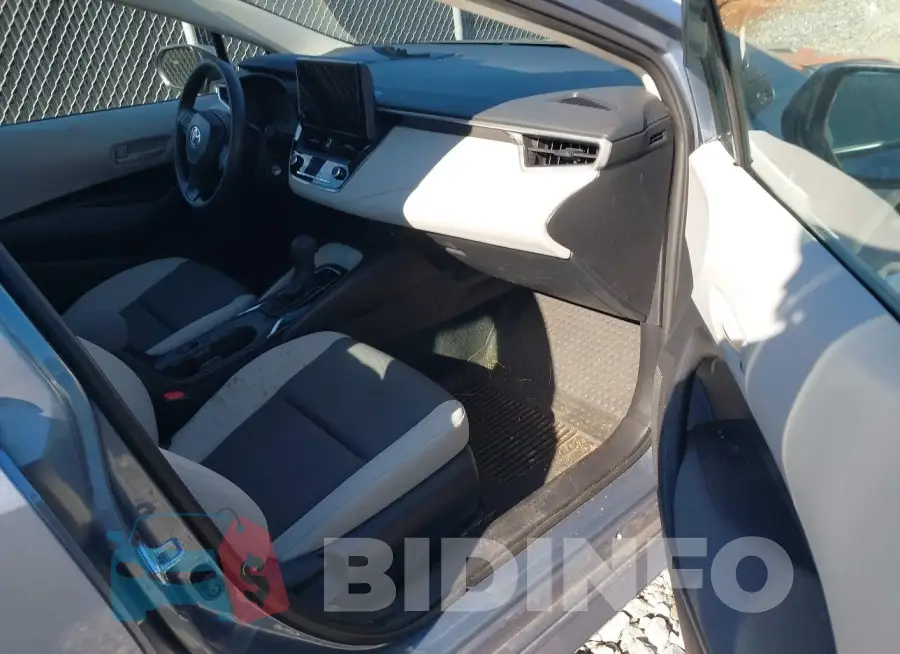 5YFB4MDE5RP117294 Photo# 5