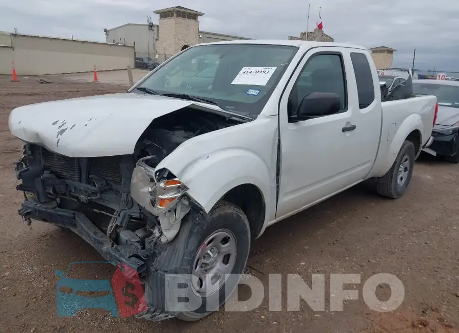 1N6BD0CT1GN758328 Photo# 2
