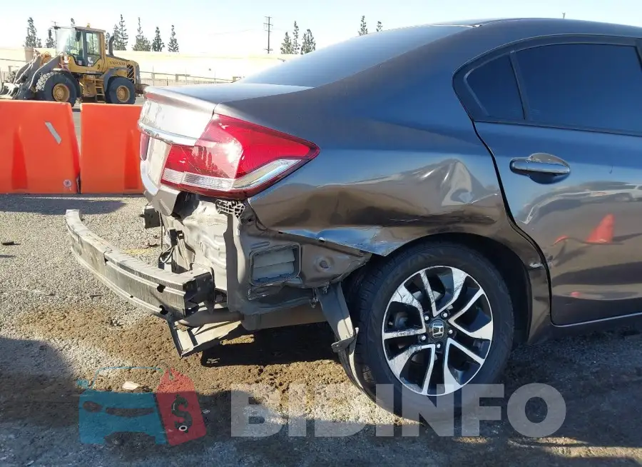 19XFB2F84FE056438 Photo# 6