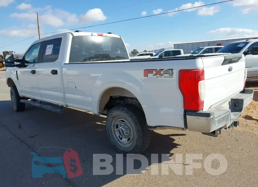 1FT7W2B65NED77444 Photo# 3