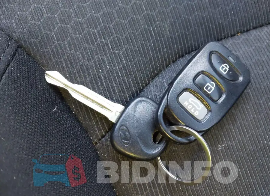 5NPD84LF0JH257889 Photo# 11