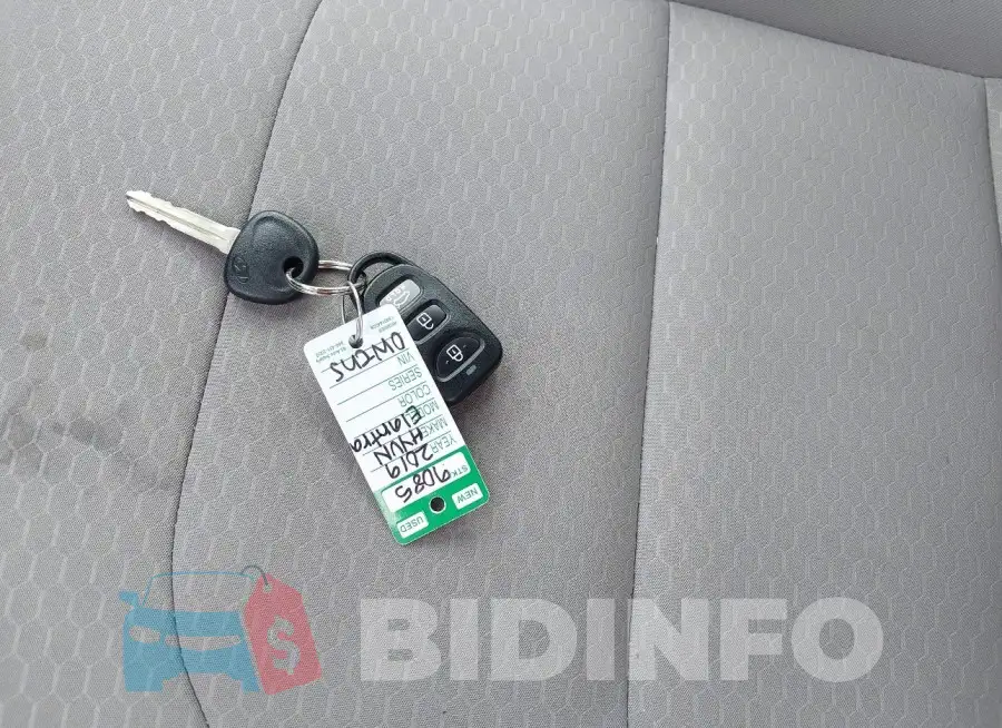 KMHD84LF7KU817877 Photo# 11