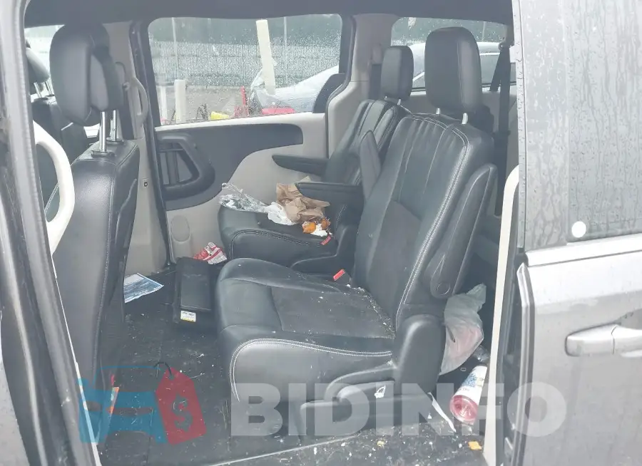 2C4RDGCGXKR712943 Photo# 8