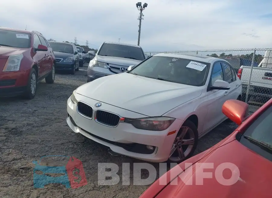 WBA3A5G58FNS89405 Photo# 2