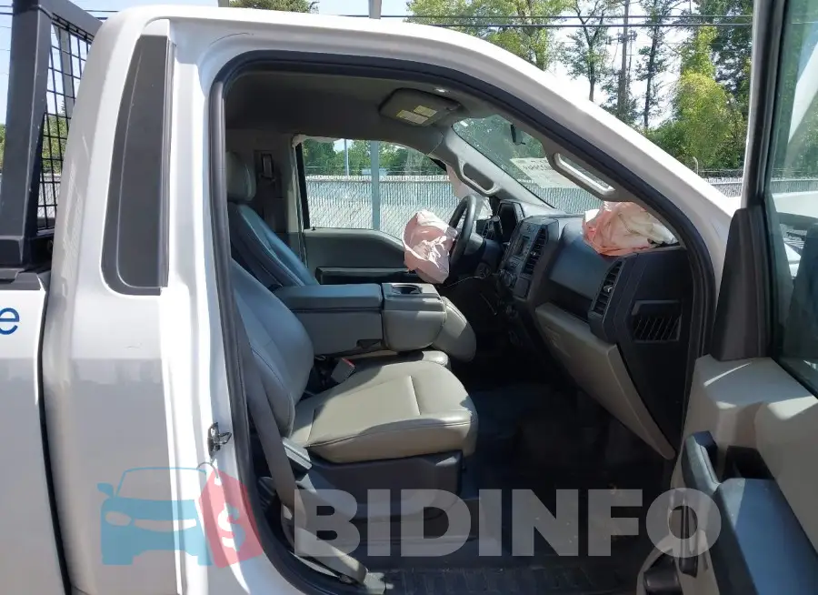 1FTMF1CB8JFB19092 Photo# 5