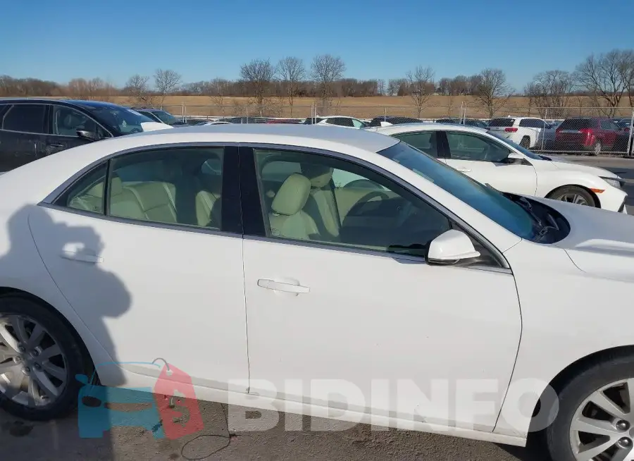 1G11D5SL8FF206677 Photo# 14