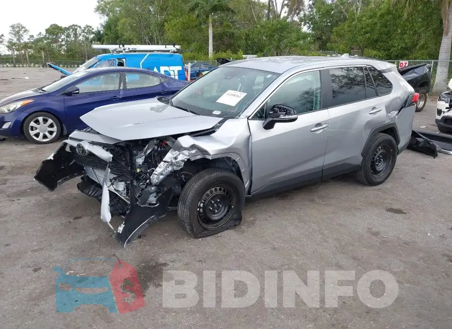 2T3K1RFV6RC281082 Photo# 2
