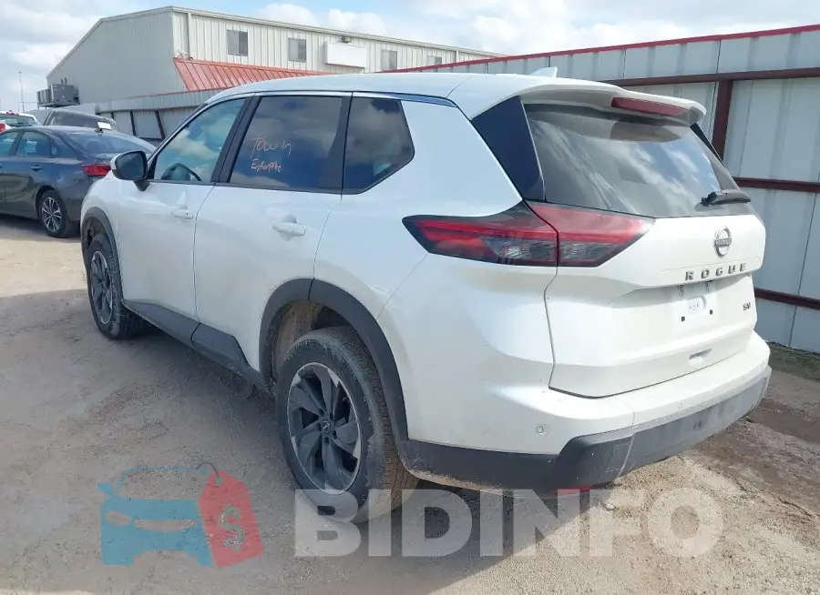 5N1BT3BA8RC677716 Photo# 3