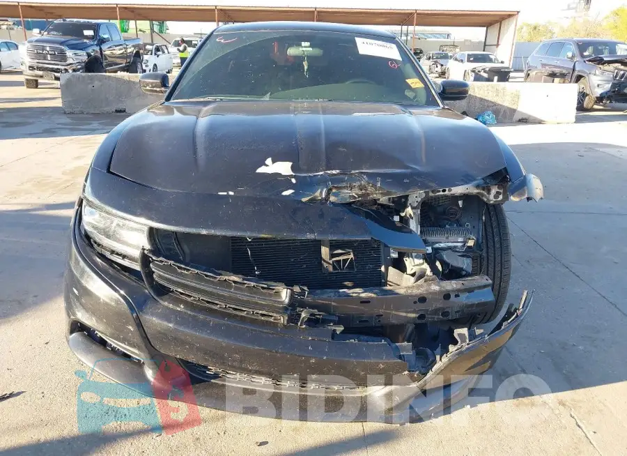2C3CDXBG6KH719843 Photo# 6