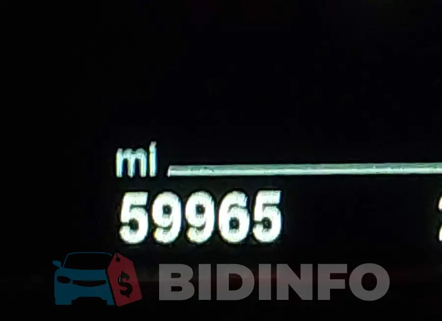 WBS8M9C56J5L71437 Photo# 16