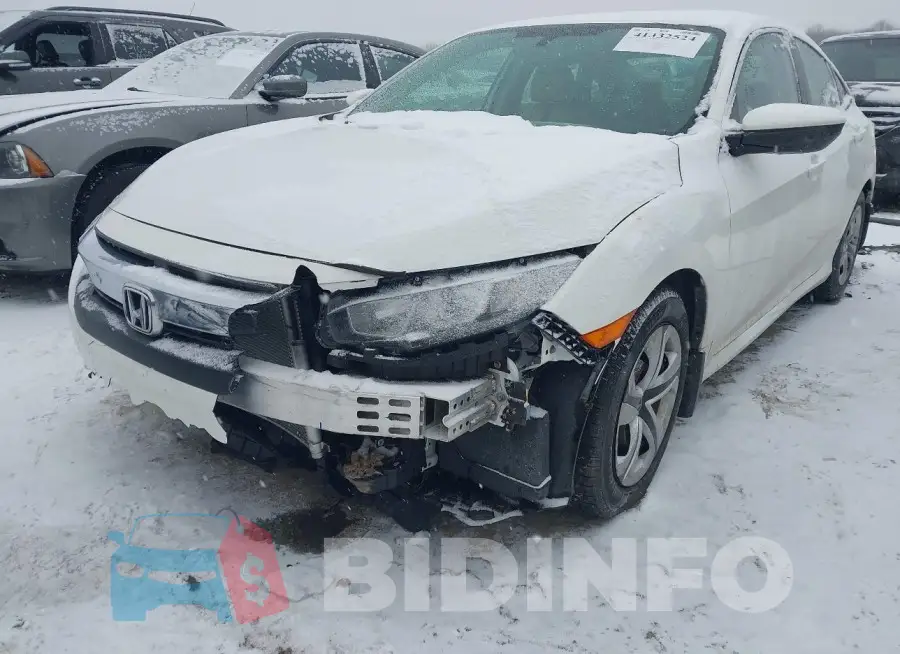 19XFC2F58HE073538 Photo# 6