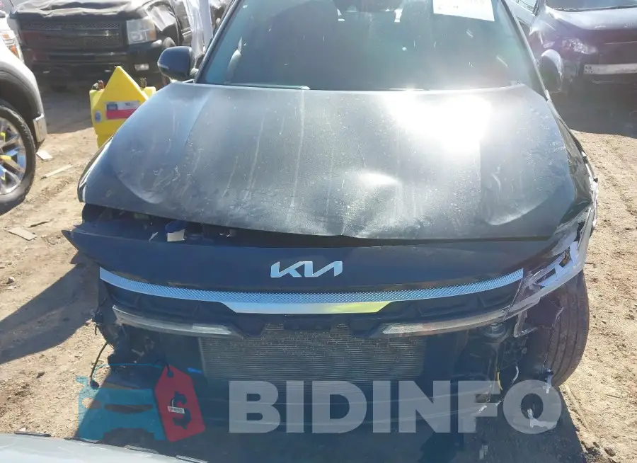 KNDERCAA5R7472185 Photo# 12