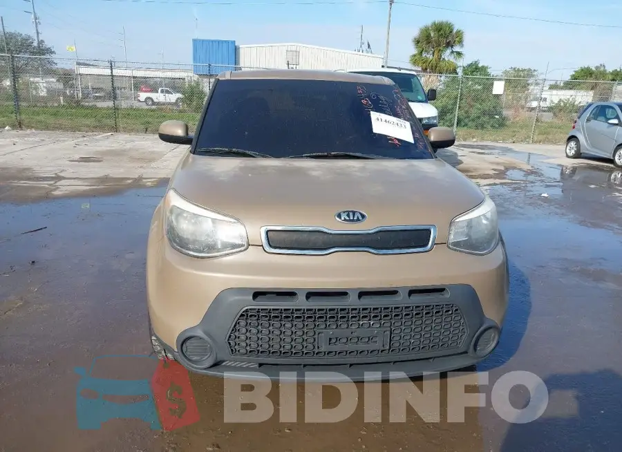 KNDJN2A26GT330857 Photo# 6
