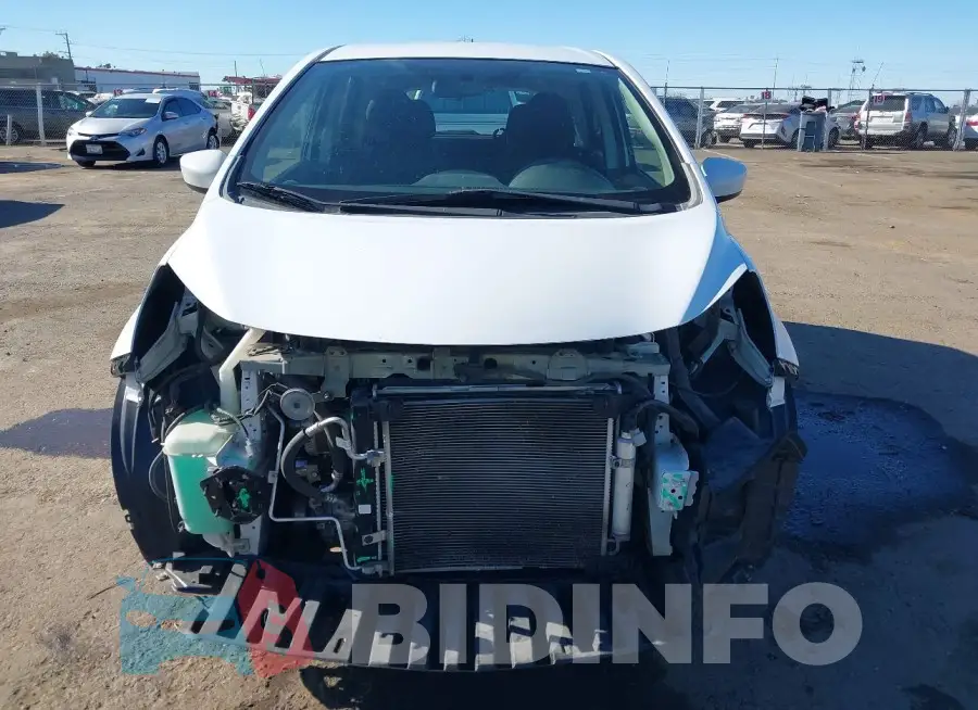 3N1CE2CP7GL400141 Photo# 6