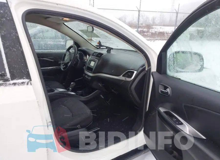 3C4PDCAB6GT147389 Photo# 5
