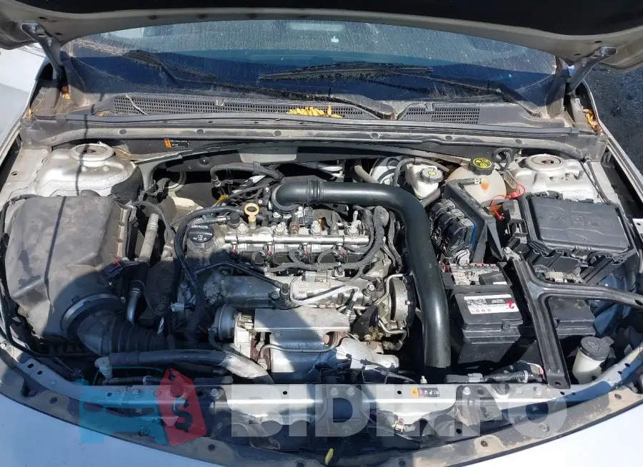 1G1ZB5ST7HF143695 Photo# 10