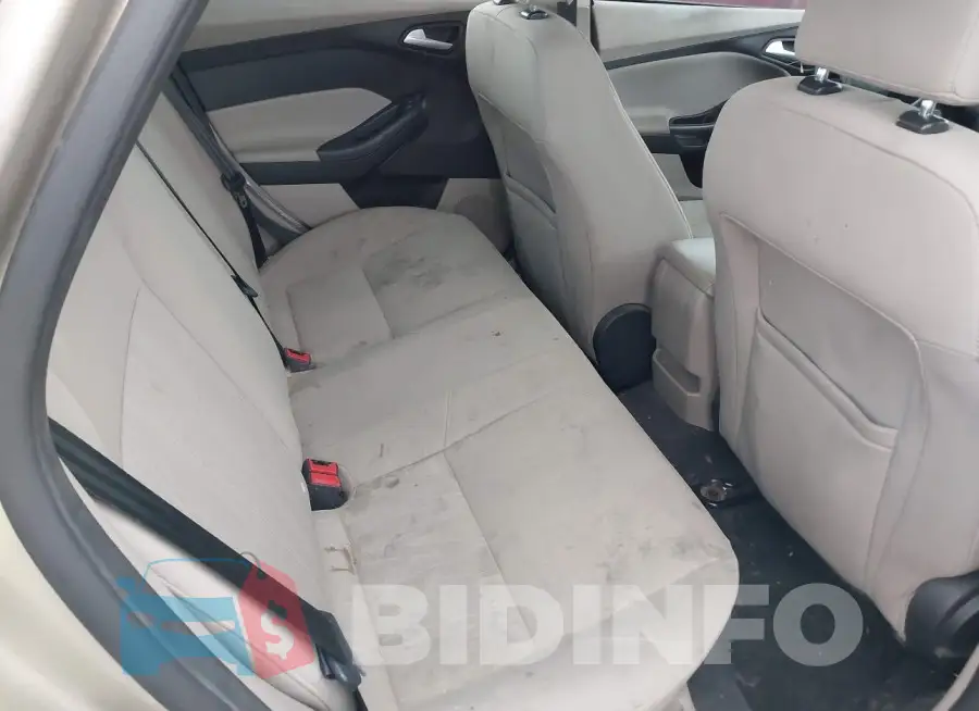 1FADP3F25HL295622 Photo# 8