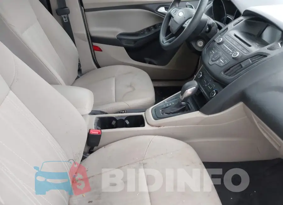 1FADP3F25HL295622 Photo# 5