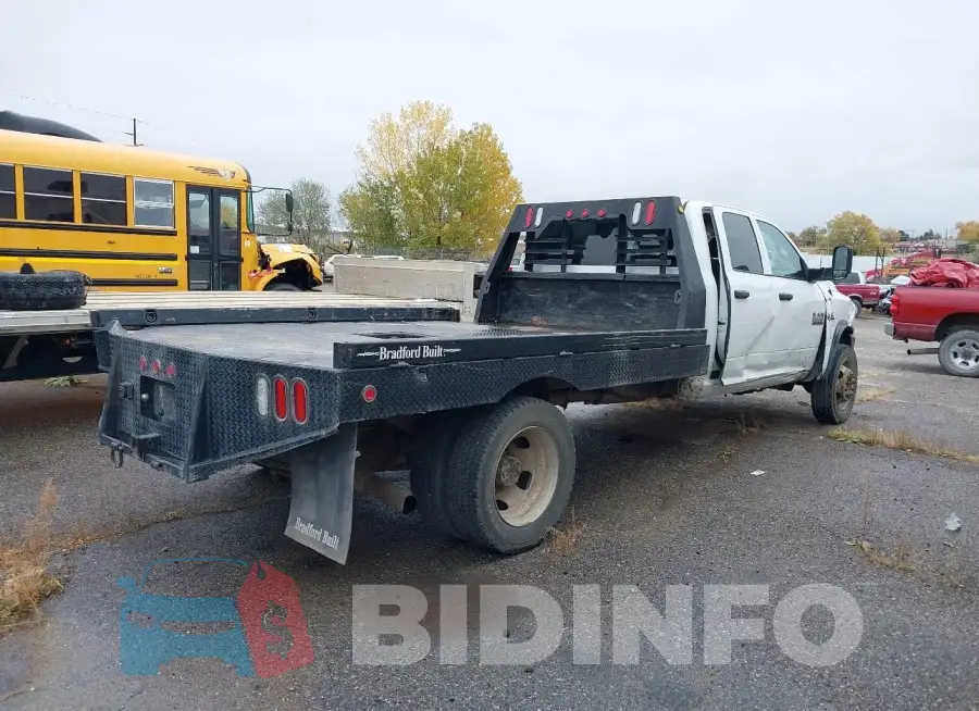 3C7WRNFL9JG209879 Photo# 4