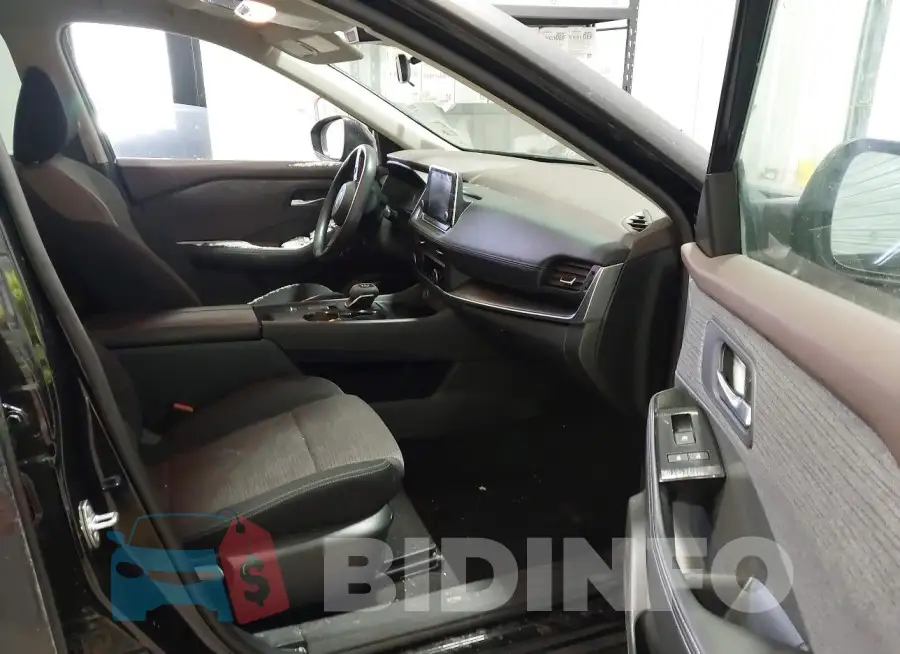 5N1BT3BA6PC780226 Photo# 5