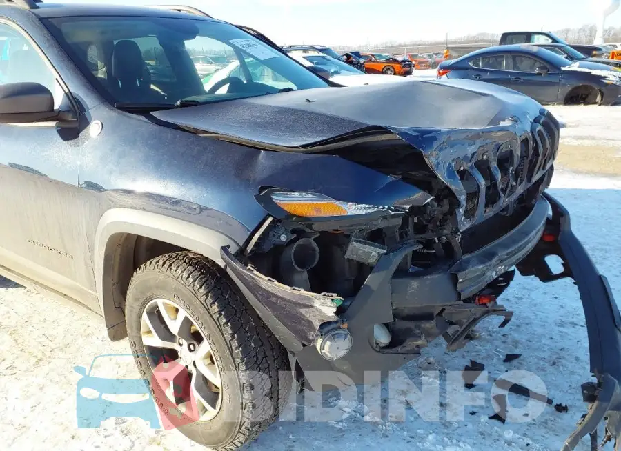 1C4PJMBS2FW745470 Photo# 6
