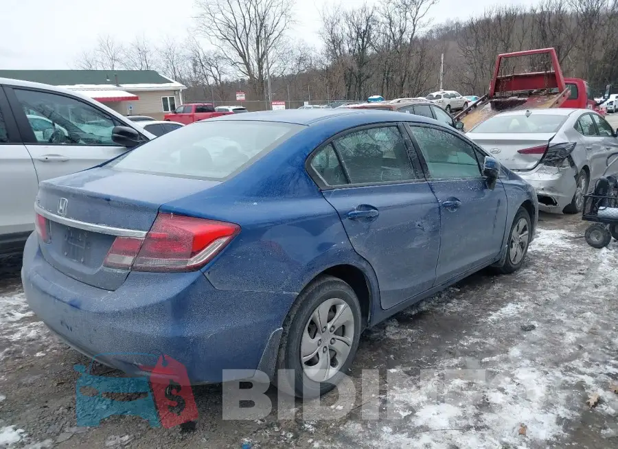 2HGFB2F58FH560633 Photo# 4