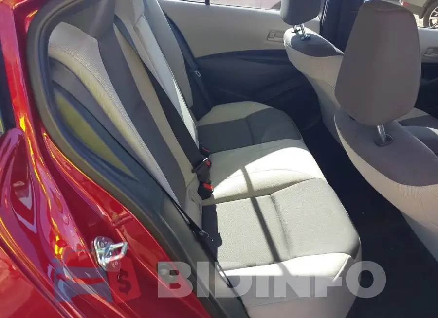 5YFB4MDE9RP102815 Photo# 8