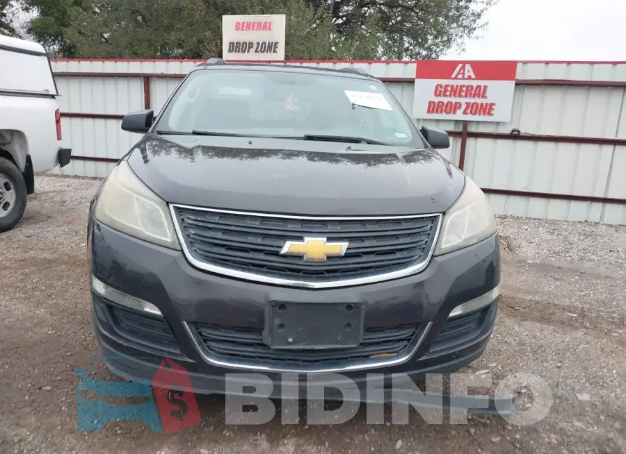 1GNKRFKD4GJ152151 Photo# 6