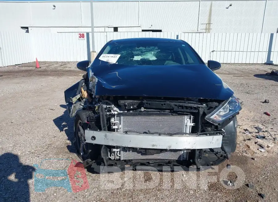 KMHC65LC9NU281225 Photo# 13