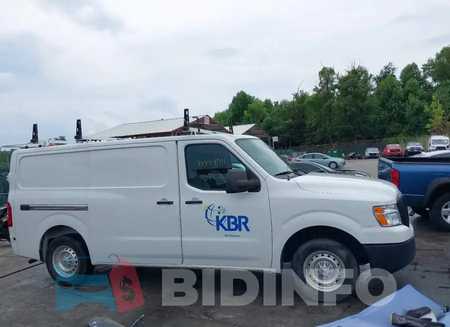 1N6BF0KM8LN807328 Photo# 14