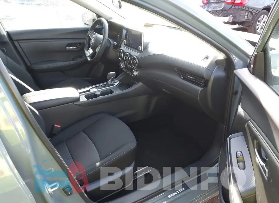 3N1AB8CV3RY208318 Photo# 5