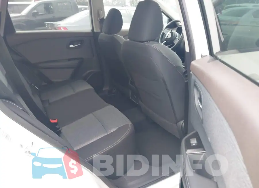 5N1BT3BA9PC790362 Photo# 8