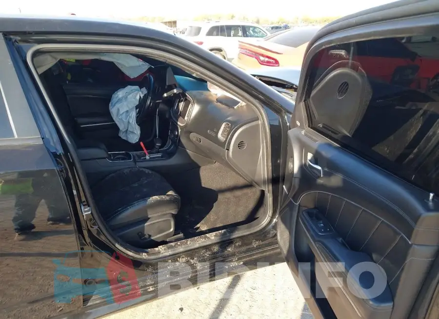 2C3CDXCT1KH653651 Photo# 5