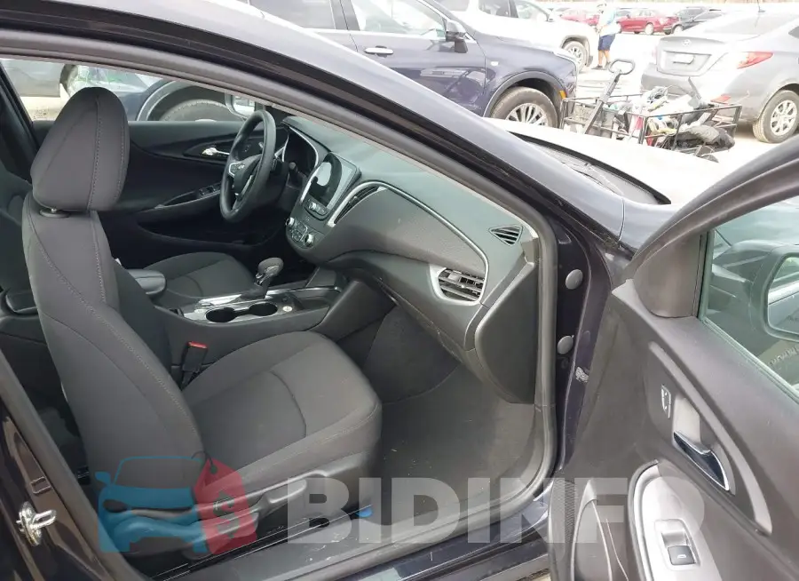 1G1ZD5ST2PF142608 Photo# 5