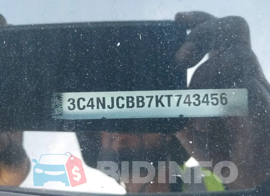 3C4NJCBB7KT743456 Photo# 9