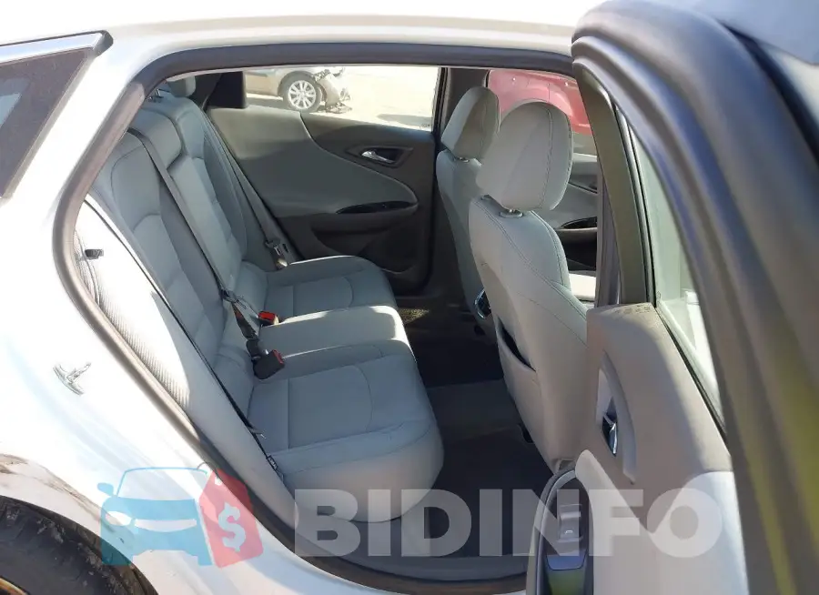 1G1ZD5ST4PF229099 Photo# 8