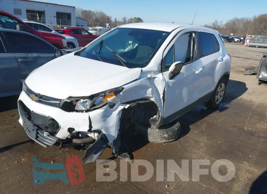 3GNCJKSB3HL285965 Photo# 2