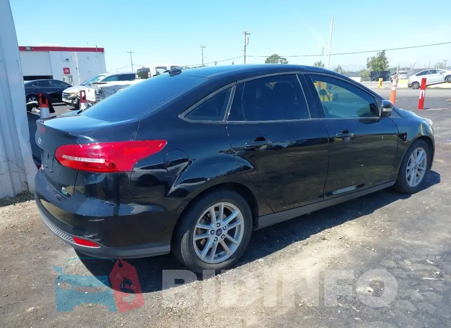 1FADP3FE9HL237443 Photo# 4
