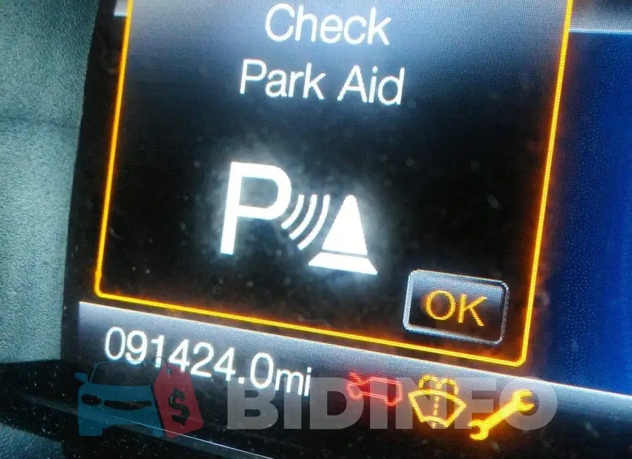 1FM5K8DH0JGB60673 Photo# 16
