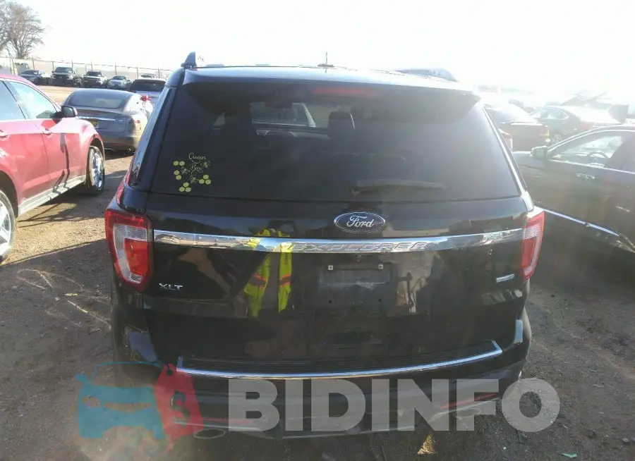 1FM5K8DH0JGB60673 Photo# 17