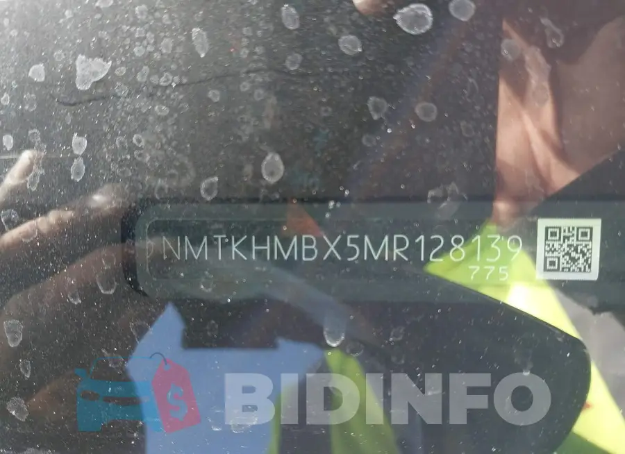 NMTKHMBX5MR128139 Photo# 9