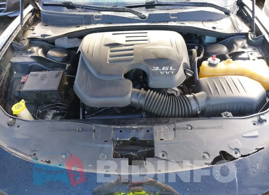 2C3CDXJG6KH631036 Photo# 10