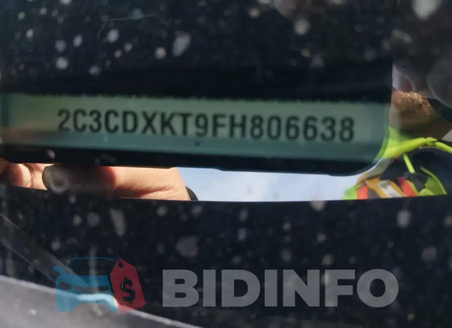 2C3CDXKT9FH806638 Photo# 18