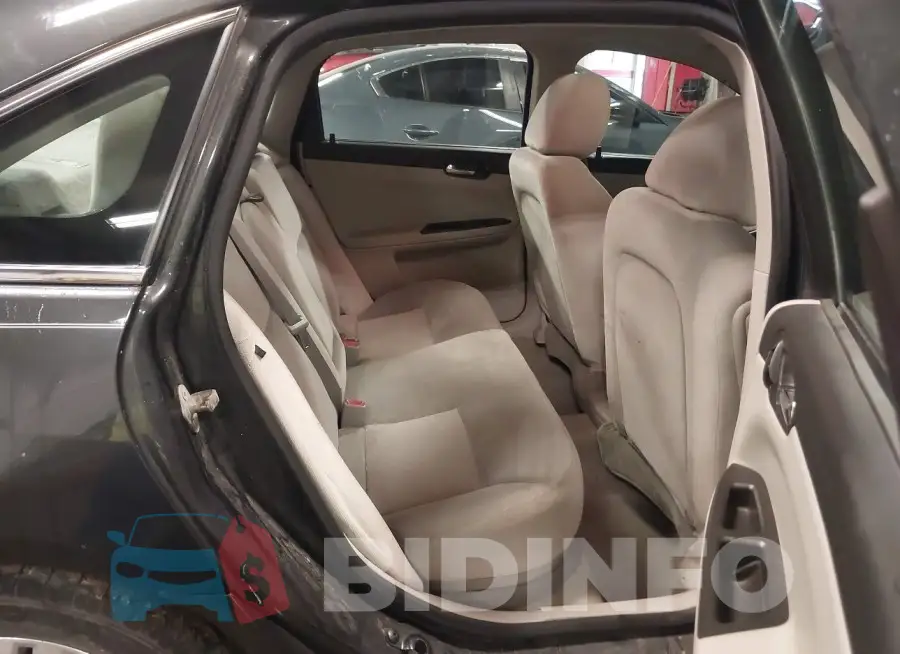 2G1WB5E39F1150893 Photo# 8