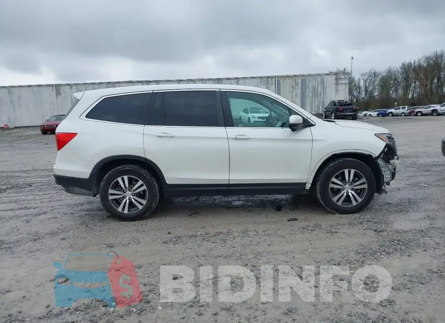 5FNYF5H31JB020015 Photo# 13