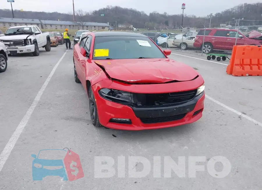 2C3CDXHG5FH832194 Photo# 5
