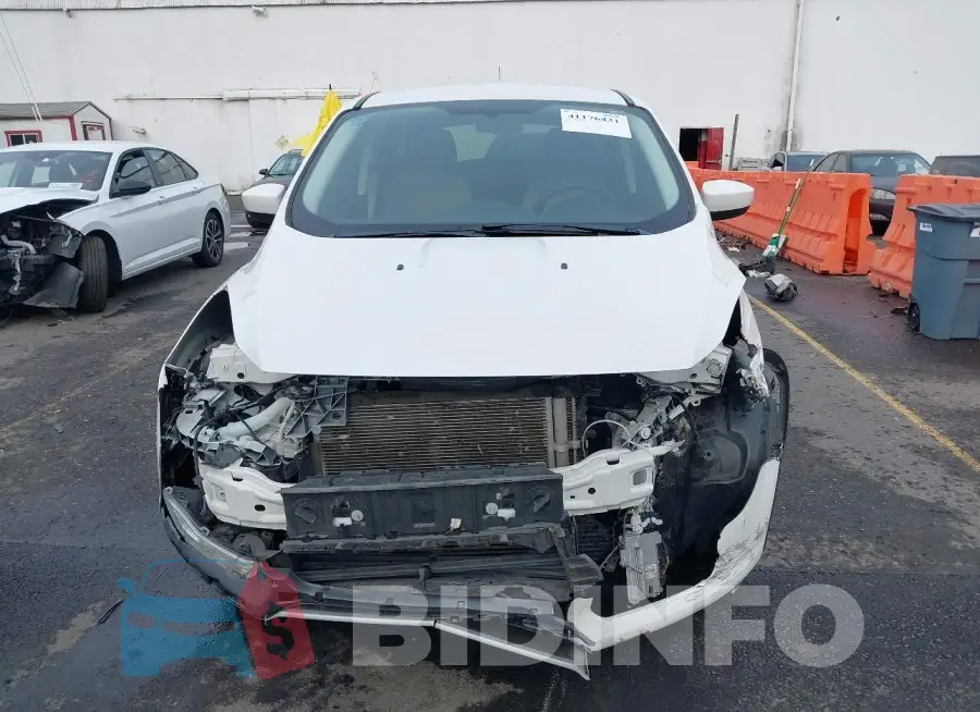 1FMCU0GXXFUB63241 Photo# 13