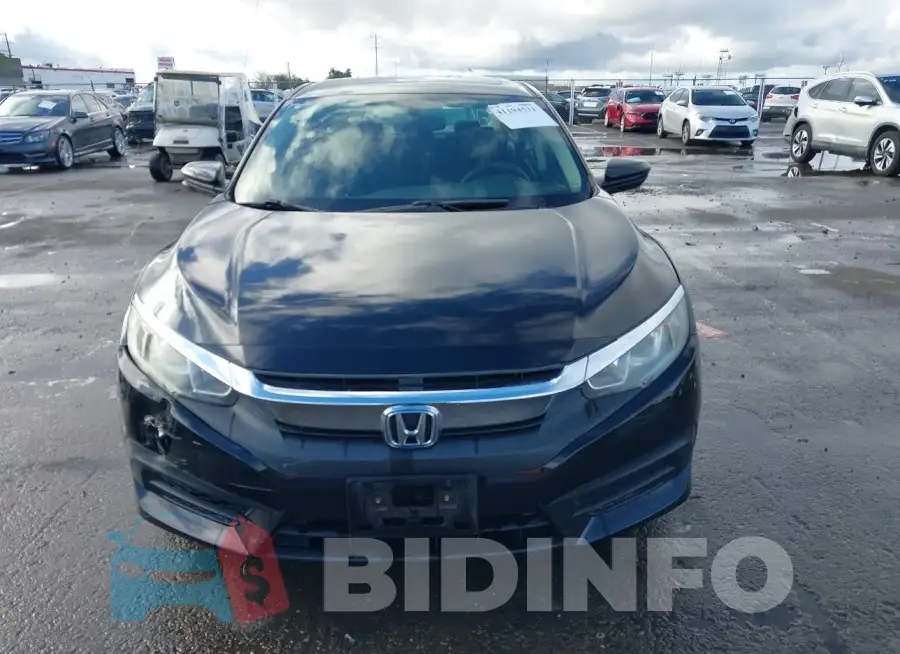 19XFC2F72GE216709 Photo# 12