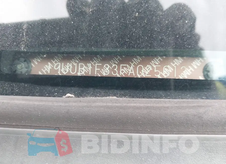 19UUB1F33FA025613 Photo# 9